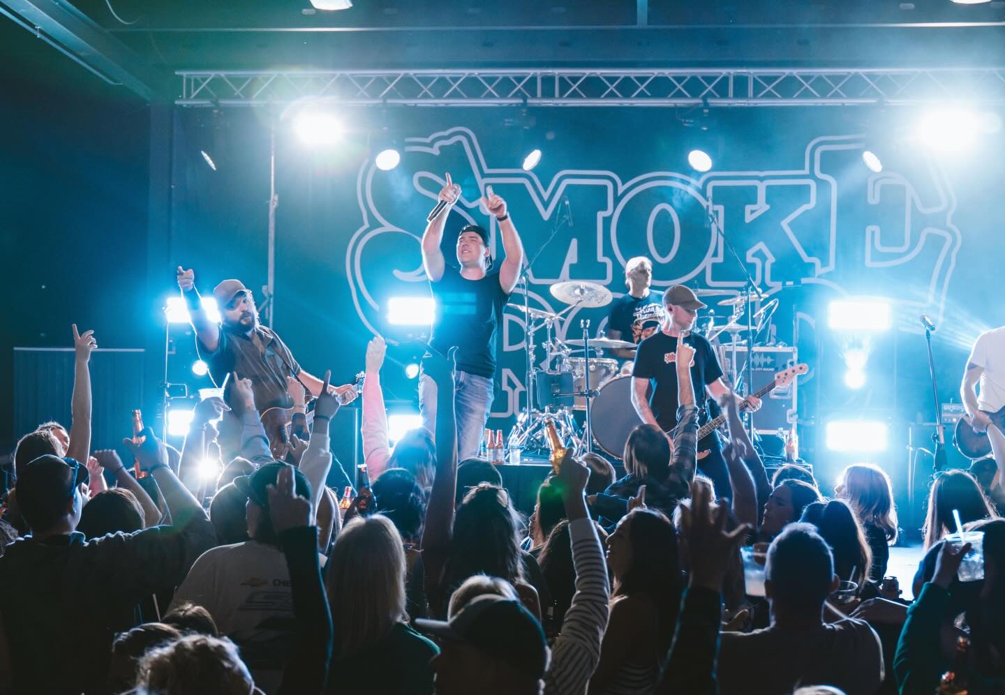 Smoke Road Live